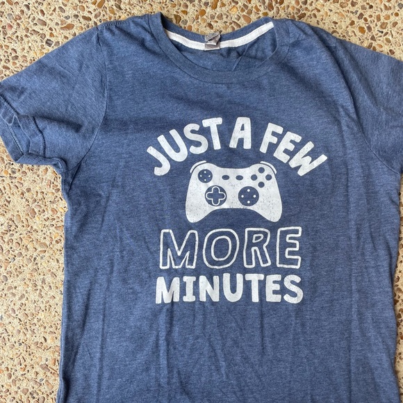 Instant message tshirt. Sz M /kids. Video gamer shirt - Picture 2 of 4